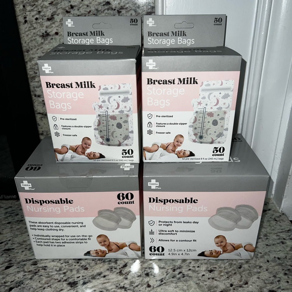 Breast Milk Storage Bags and Nursing Pads Set
